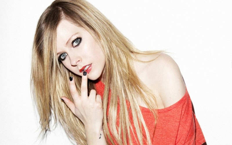 Фотография Avril Lavigne 93 из 186